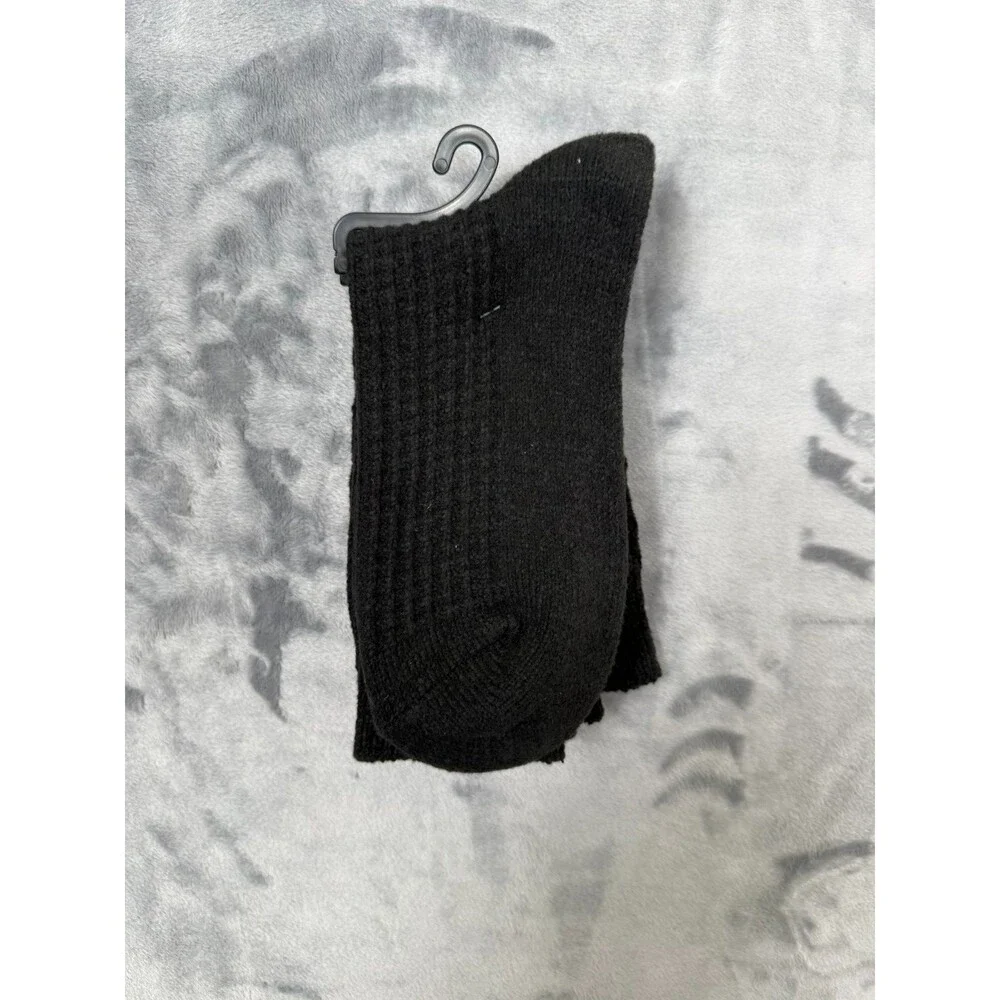 Muk Luk Women’s  2 Pair Pack Crew Height Socks size 6-11 Black
